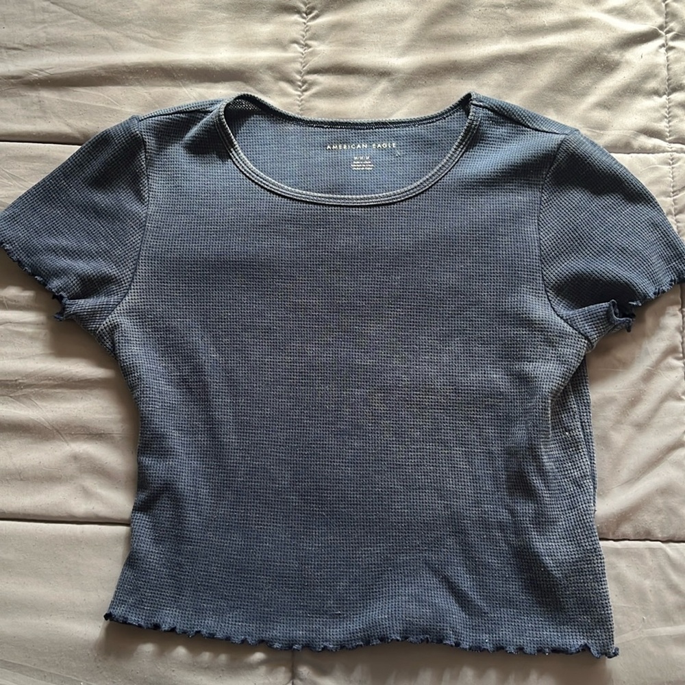 American Eagle baby tee